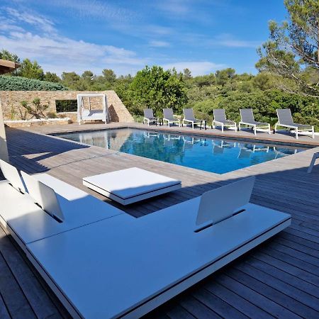 Magnifique Villa De Luxe Au Coeur De La Garrigue Nimes Exterior foto