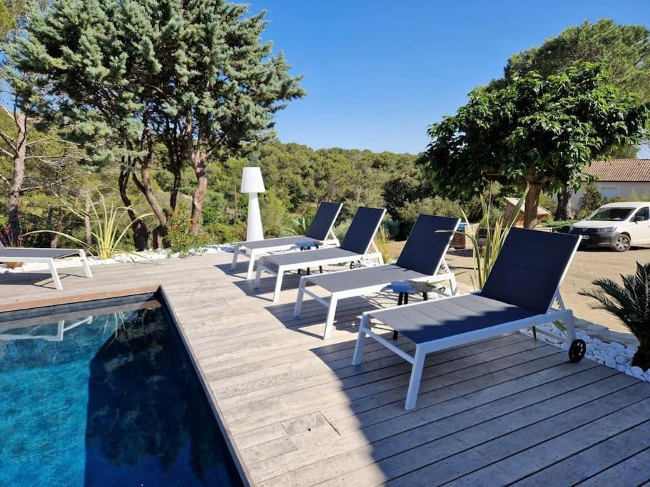 Magnifique Villa De Luxe Au Coeur De La Garrigue Nimes Exterior foto