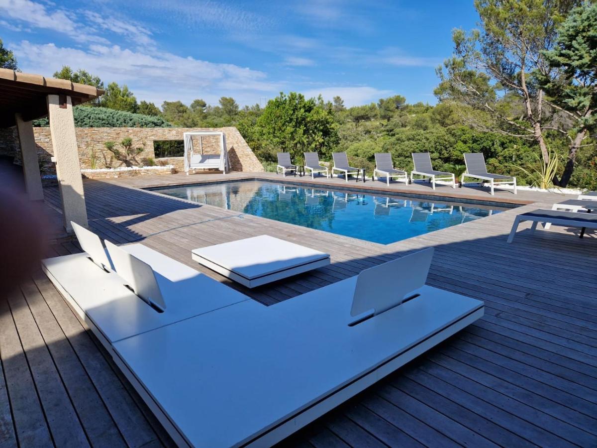 Magnifique Villa De Luxe Au Coeur De La Garrigue Nimes Exterior foto